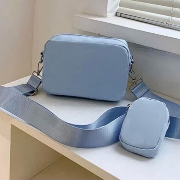 Light Blue Crossbody Bag with Pouch NWOT - Picture 1 of 4